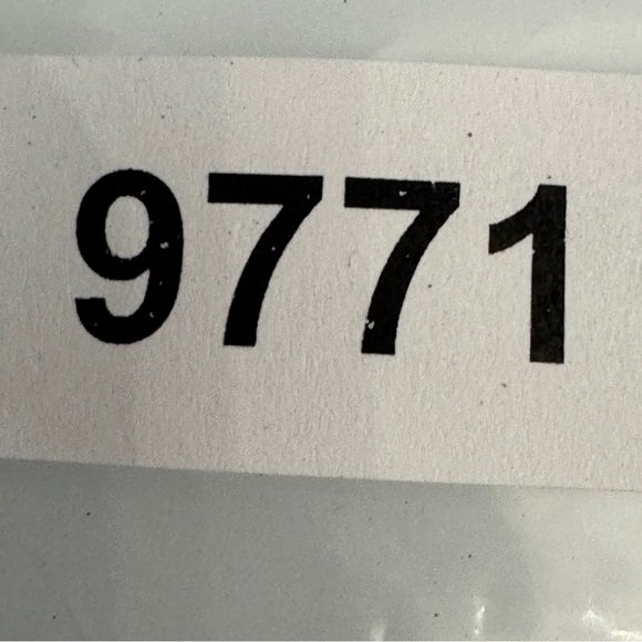 Champion Small Cropped Long Sleeve Shirt Red Navy Cream Colorblock Logo - Picture 6 of 6